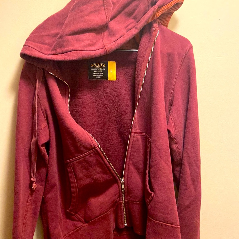 KEEN zip up hoodie